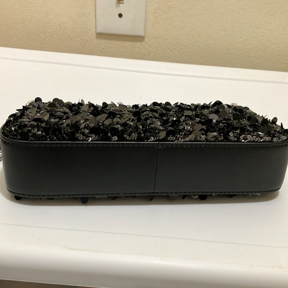 Michael Kors Empire MD chain pouchette Black sequined bag - Picture 4 of 11